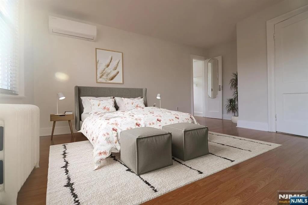 426 Columbia Ave #2 - Photo 4 of 9