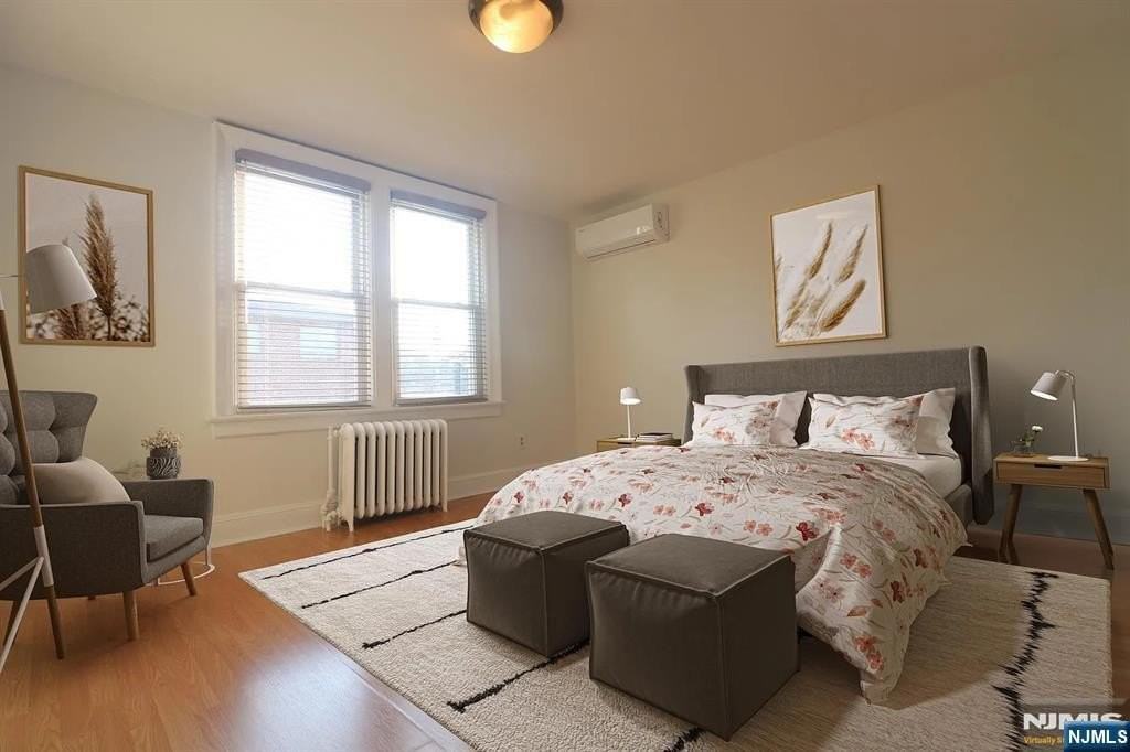 426 Columbia Ave #2 - Photo 5 of 9