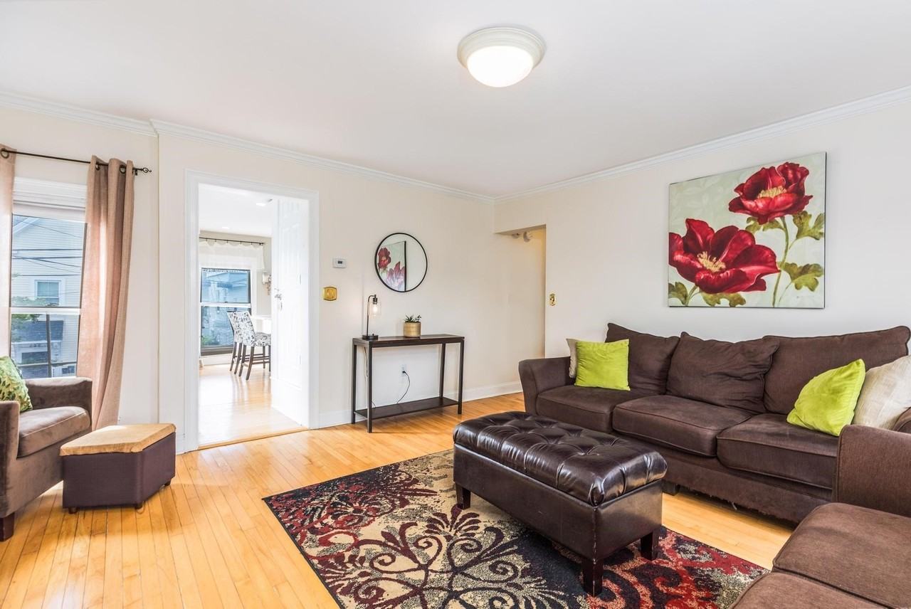 537 Islington St #3 - Photo 6 of 23