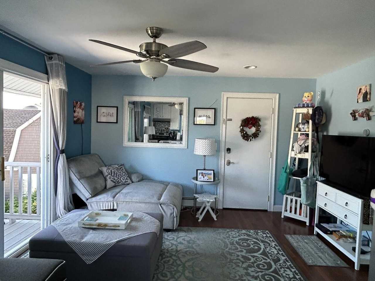 971 Ocean Blvd #4 - Photo 5 of 9