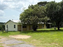 featured image of 613 Sunshine Ln