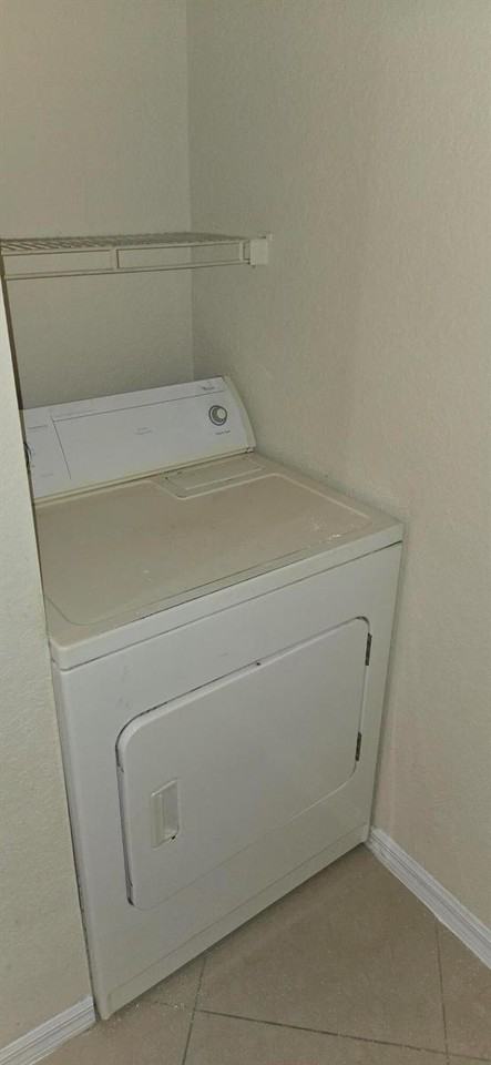 2505 Belmont Lane #2505 - Photo 3 of 6