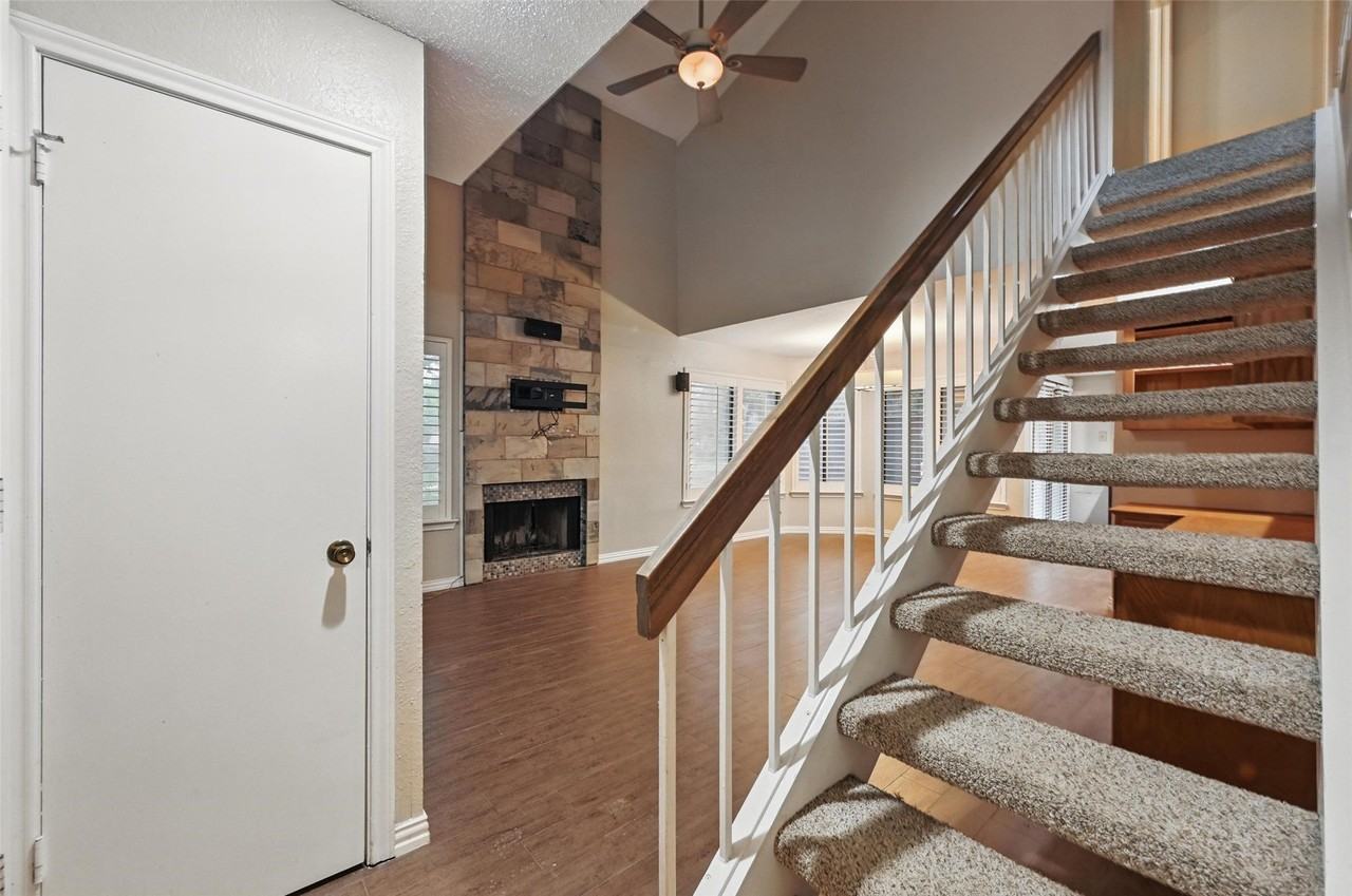 543 Ranch Trl #180 - Photo 2 of 23