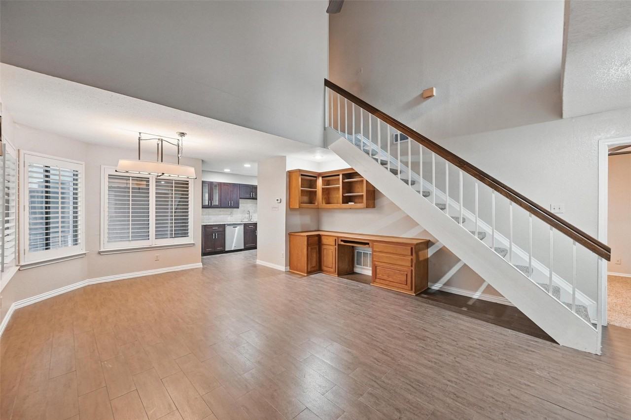 543 Ranch Trl #180 - Photo 4 of 23