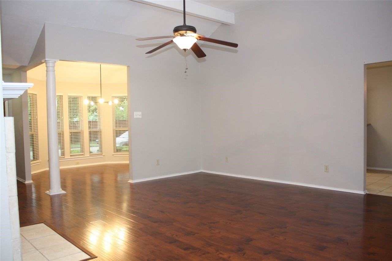 1528 Haven Pl - Photo 3 of 15