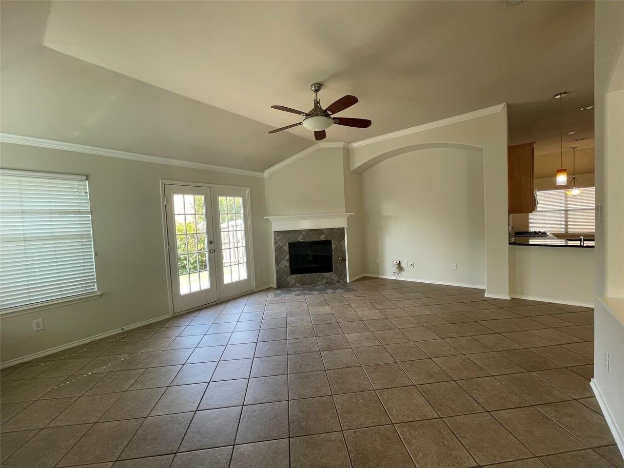 11920 Brownwood Dr - Photo 7 of 29