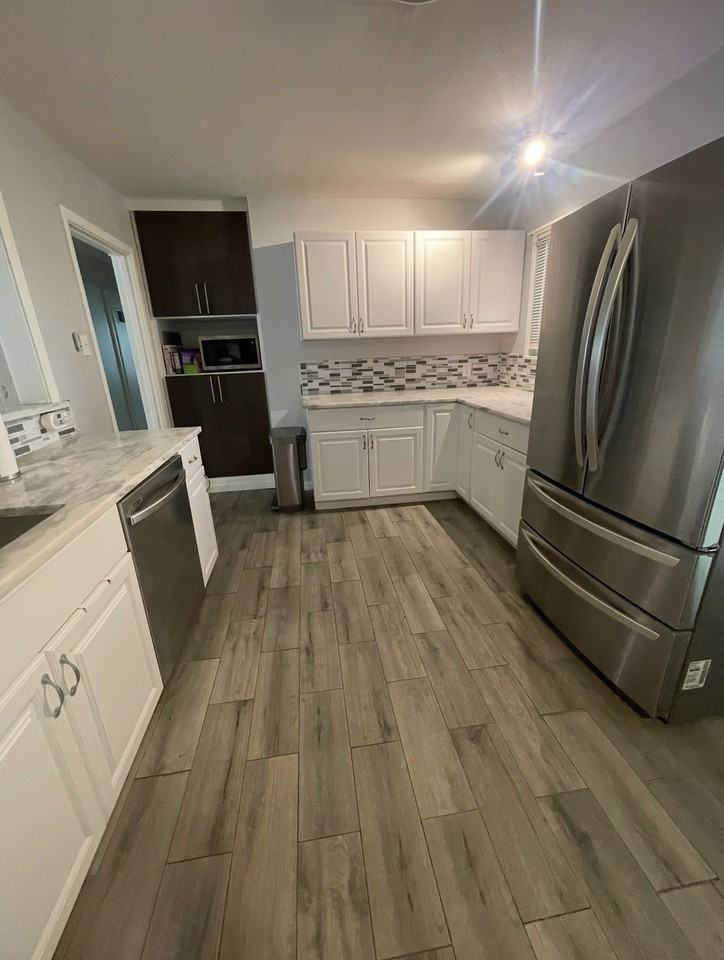 8005 Tumbleweed Trl - Photo 3 of 22