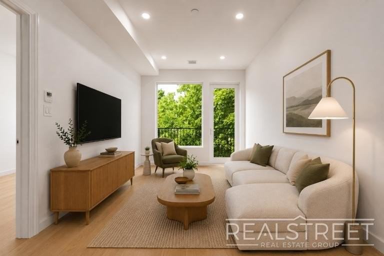 1469 Dean St #2A - Photo 2 of 7