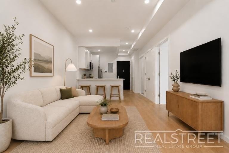 1469 Dean St #2B - Photo 2 of 6