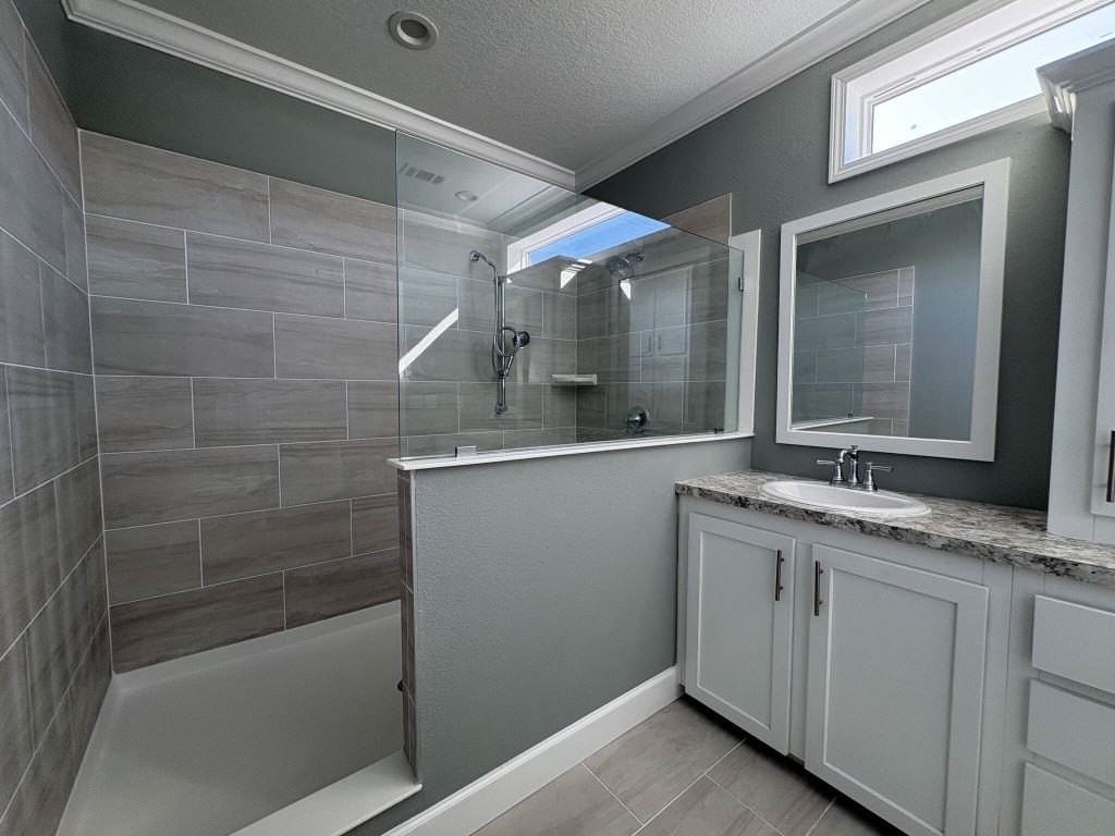 1009 Davy Jones #1027 - Photo 2 of 20