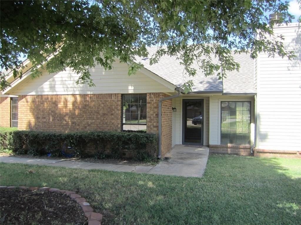 4721 Persimmon Ct - Photo 3 of 29