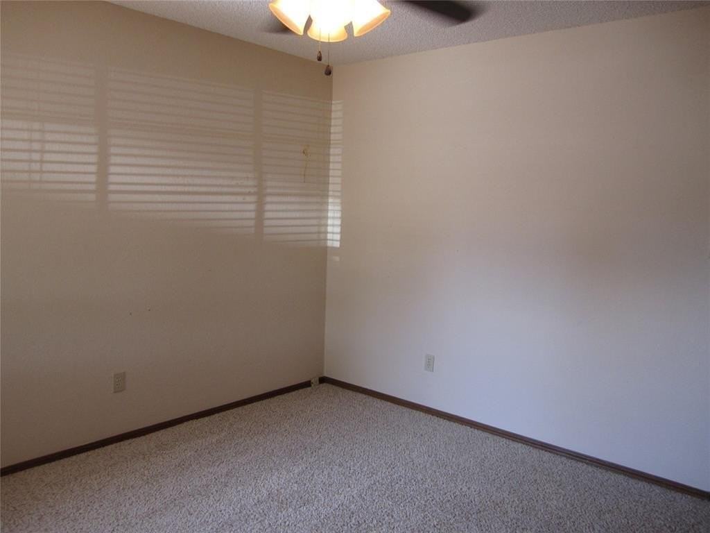 4721 Persimmon Ct - Photo 7 of 29