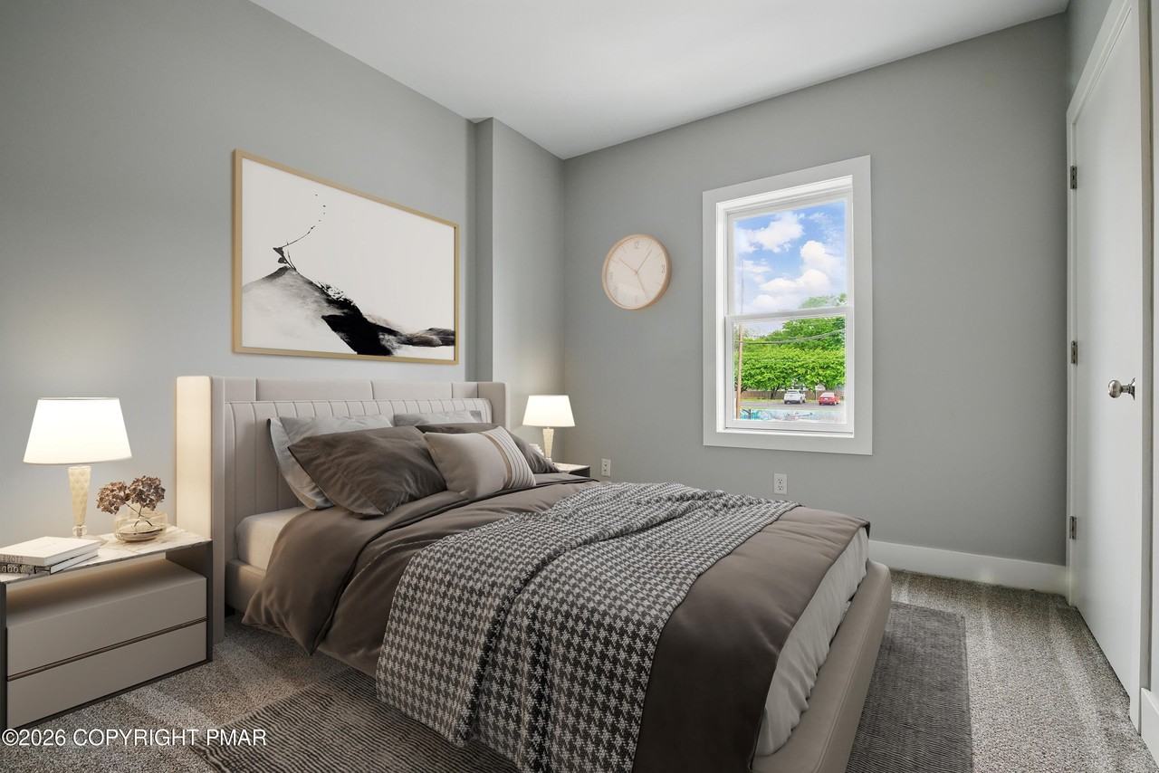 27 Washington St #206 - Photo 4 of 6