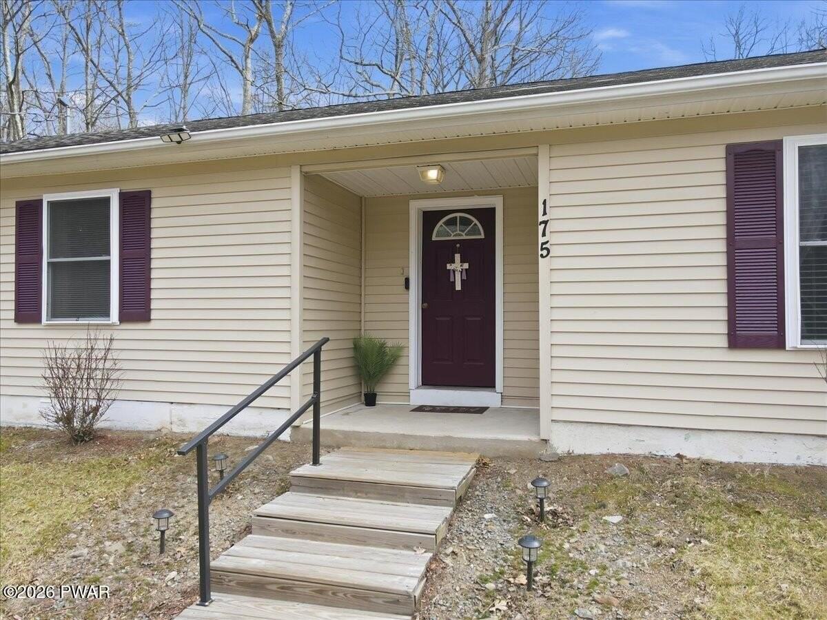 175 Oak Hill Rd - Photo 4 of 50
