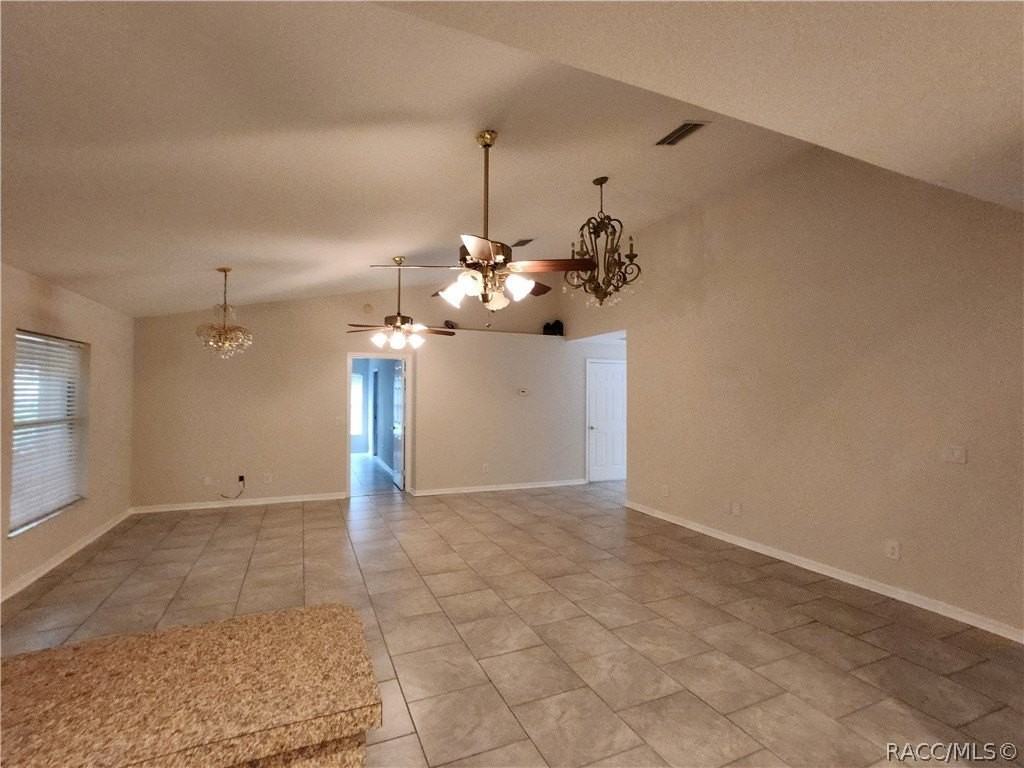 6521 E Grayson St - Photo 7 of 19