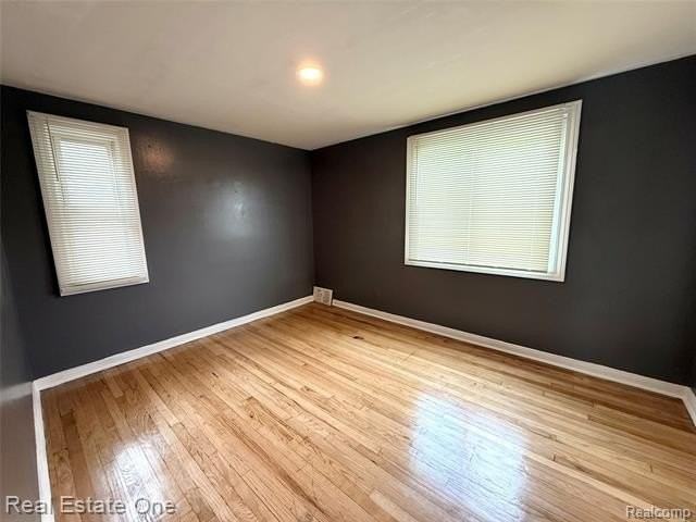 9150 Saint Marys St - Photo 7 of 10