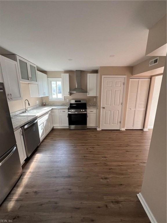 6451 Edward St - Photo 5 of 27