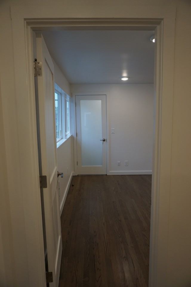 4001 Beach Dr Sw #4 - Photo 3 of 13