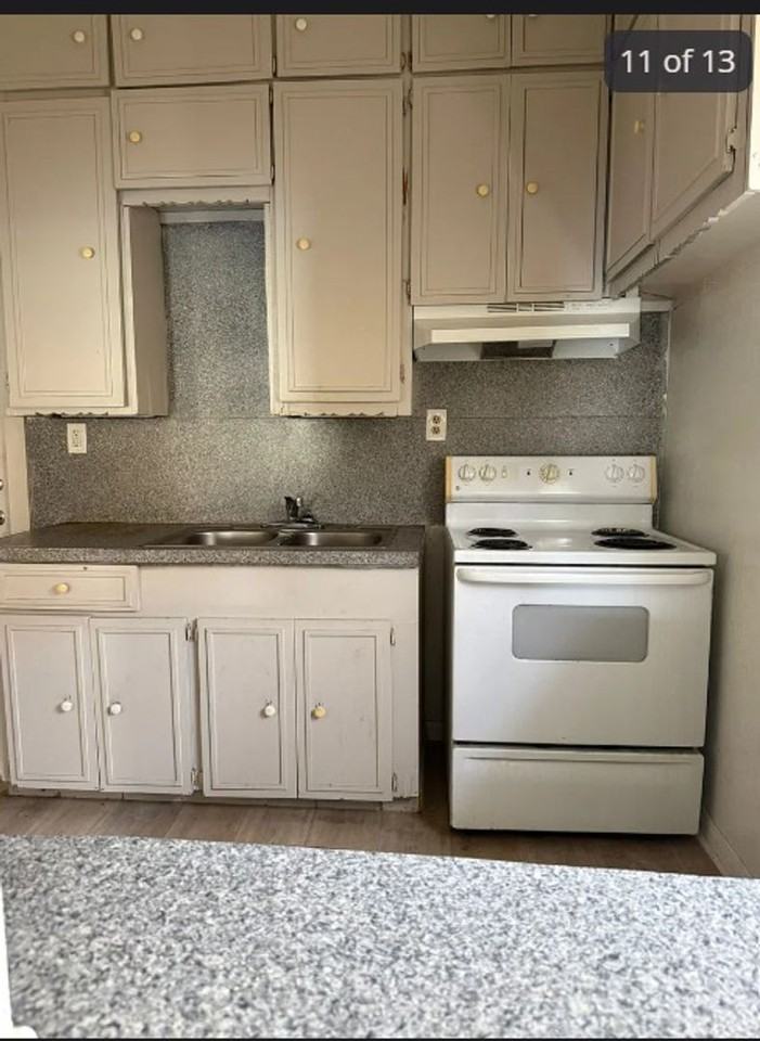 1335 15th St - Photo 2 of 9