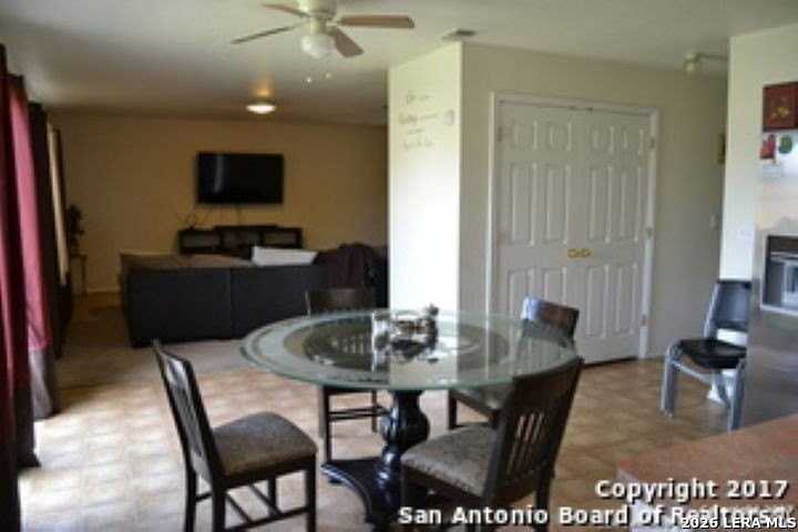 9310 Dublin Grn - Photo 4 of 8