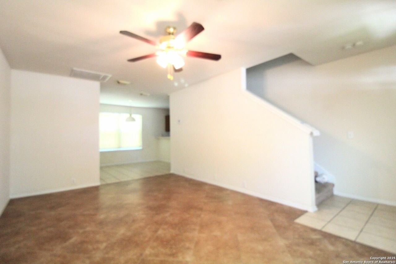 13142 Willowthorn Ln - Photo 3 of 20