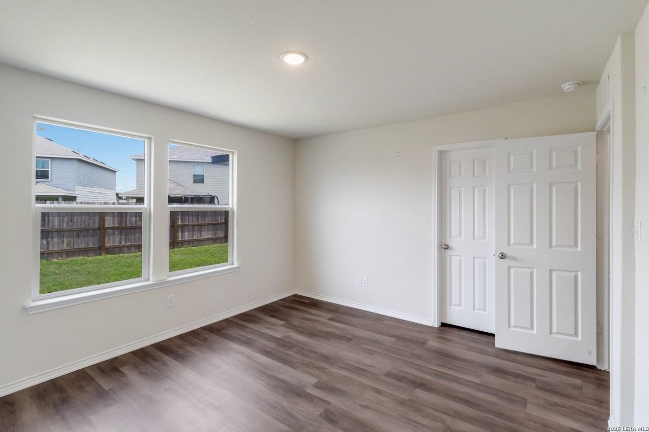 526 Wild Olive Way - Photo 6 of 10