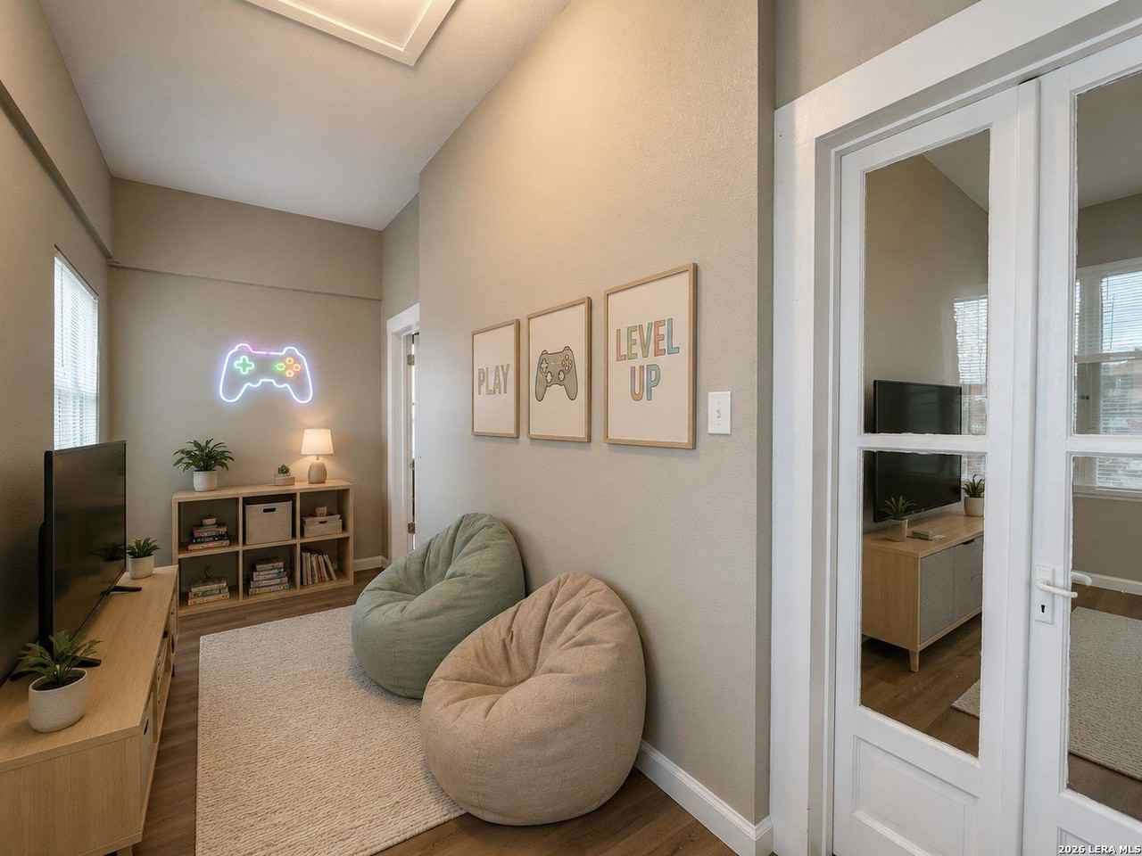 602 W Laurel #3 - Photo 6 of 34