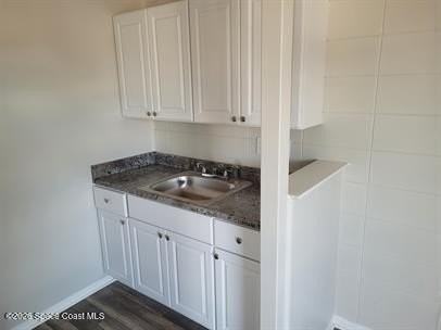 130 Bougainvillea Dr #8 - Photo 3 of 7