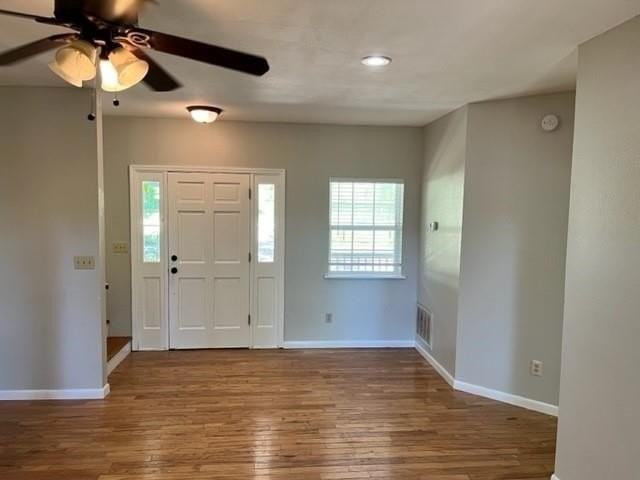 2717 Masterson Ln - Photo 2 of 21