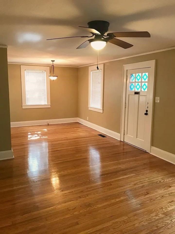 611 Gunter St - Photo 4 of 31
