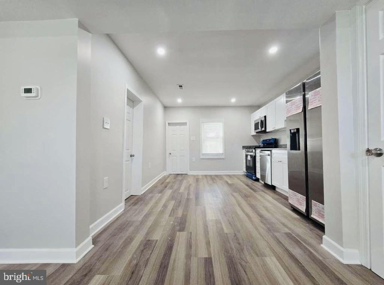 119 Mechanic St - Photo 5 of 22