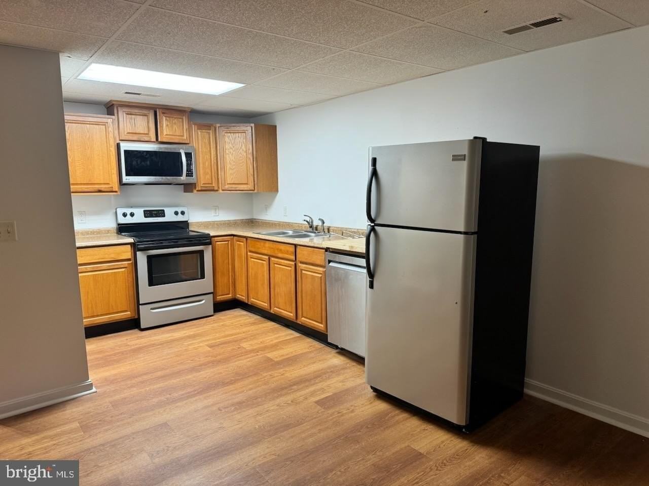 109 Union St #C - Photo 3 of 5
