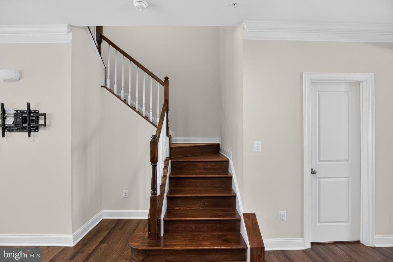 1322 Grand Canopy Dr - Photo 3 of 40