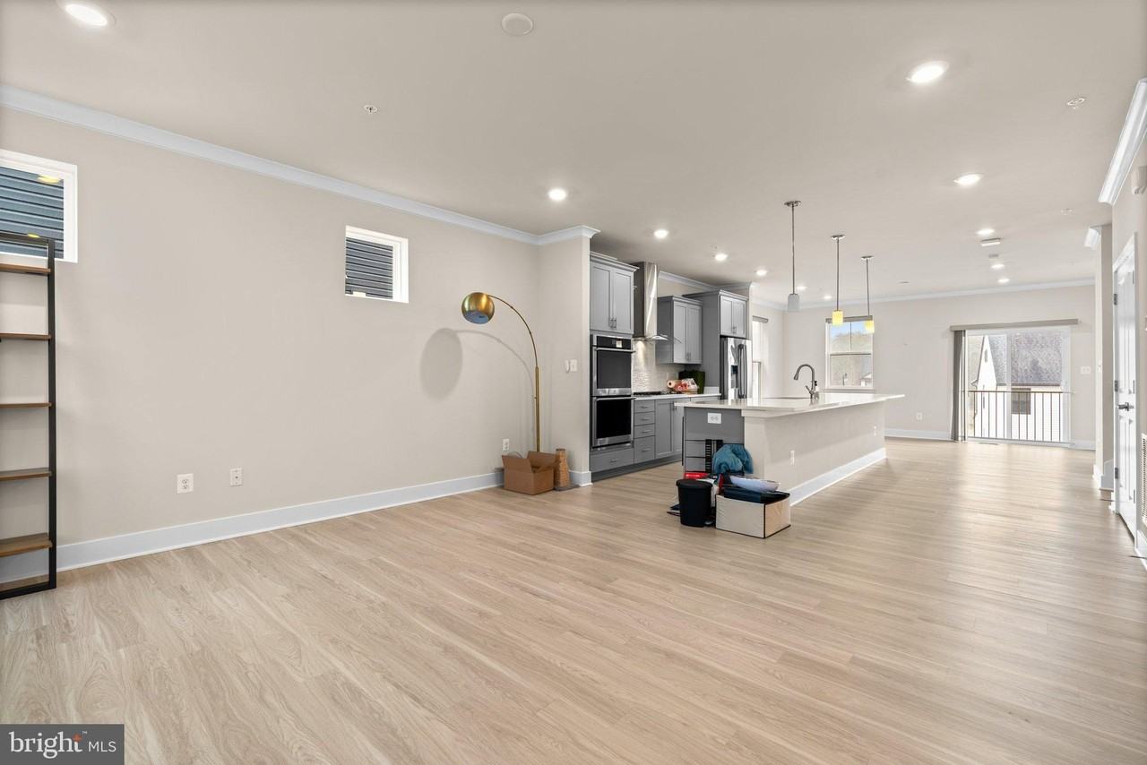 7638 Quartzite Ln - Photo 6 of 43