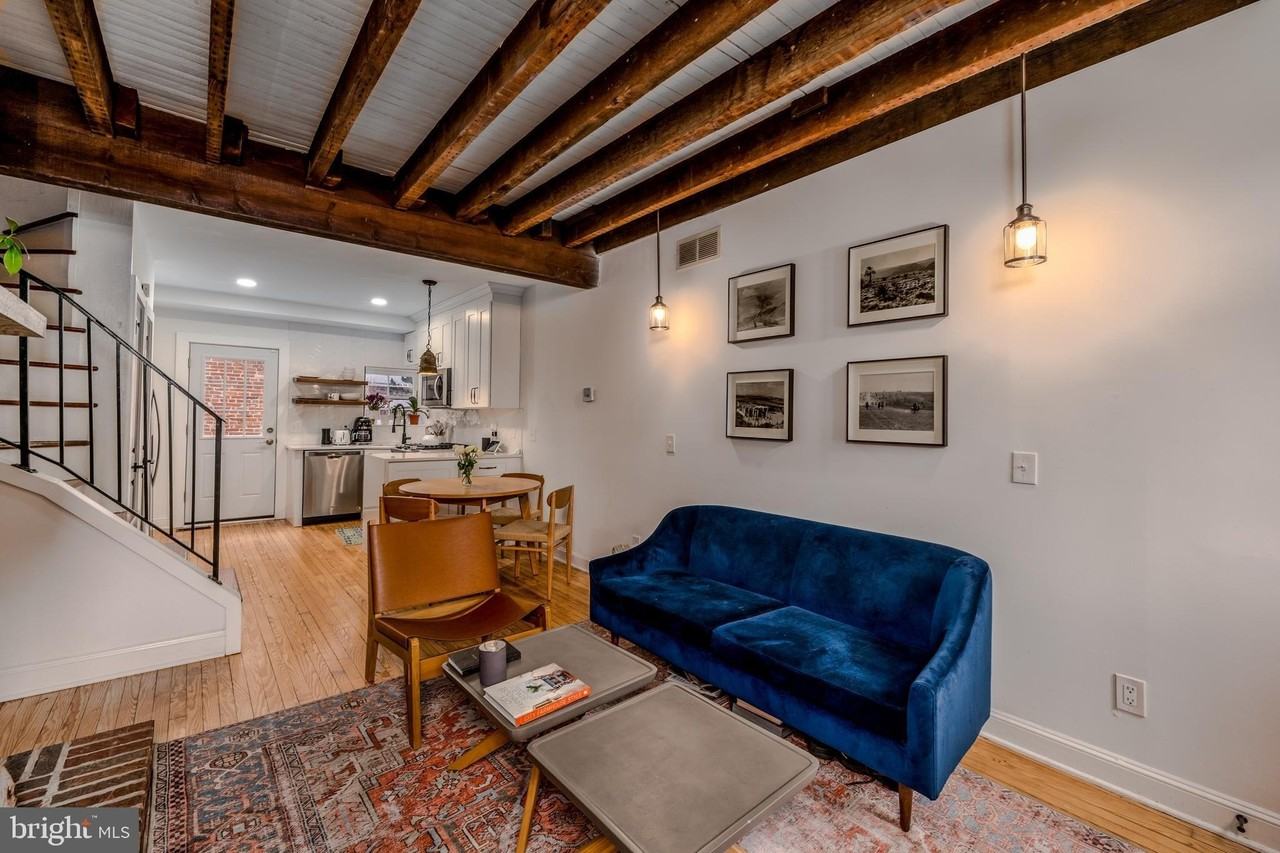 803 S Bond St - Photo 2 of 47