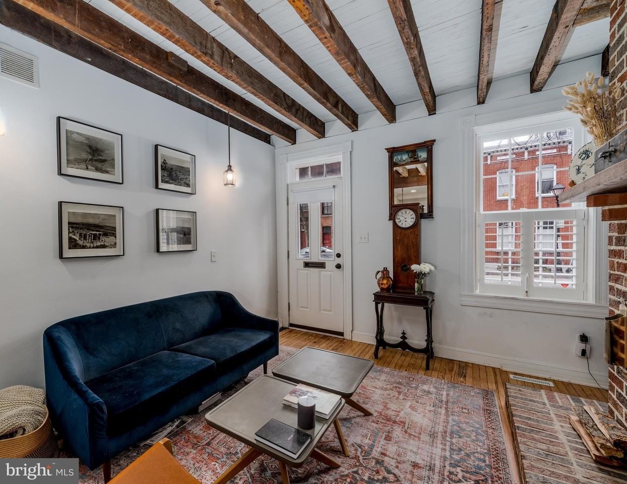 803 S Bond St - Photo 4 of 47