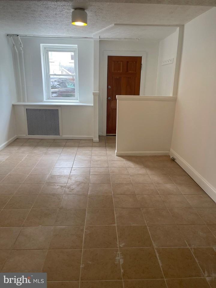 3301 Guilford Ave #4 - Photo 5 of 15
