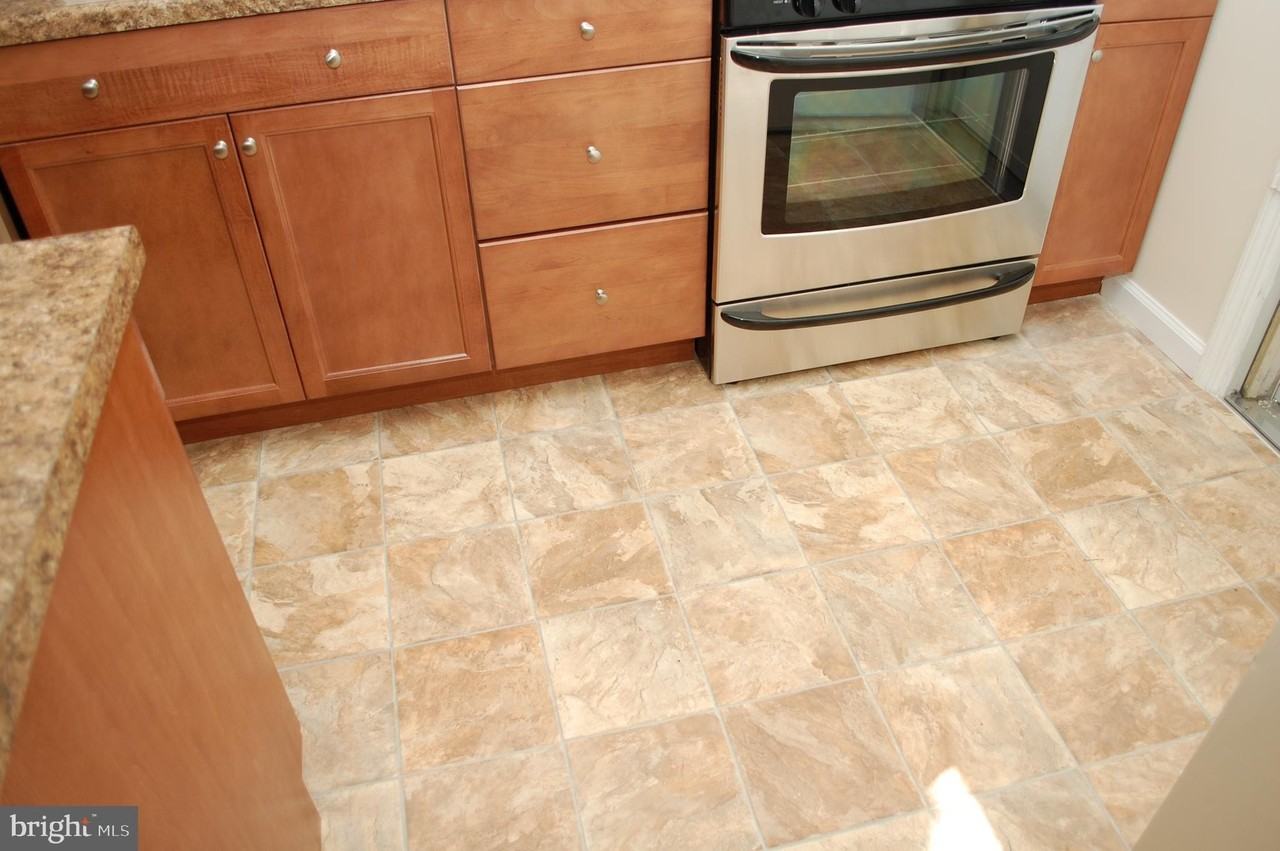 1707 Pin Oak Rd - Photo 7 of 16