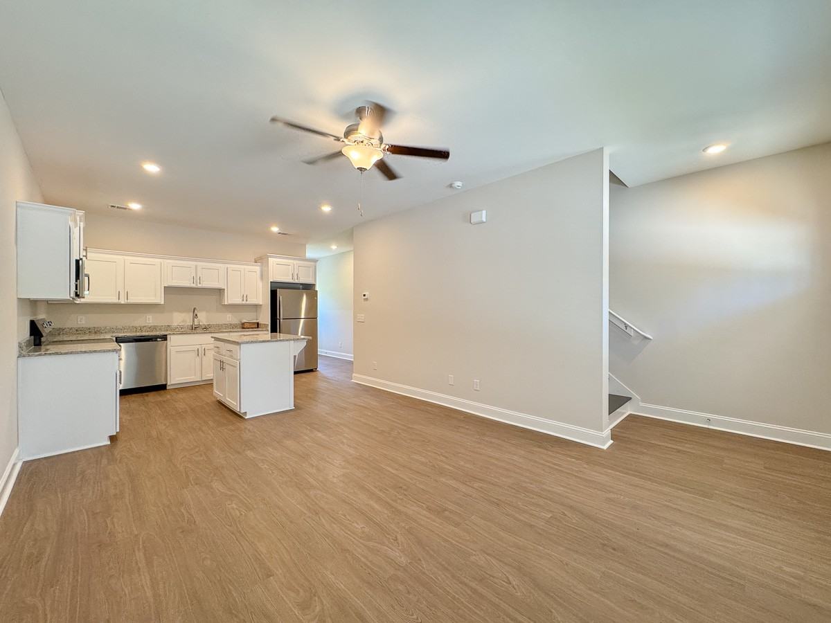 102 Skye DriveUnit 4 #4 - Photo 6 of 28