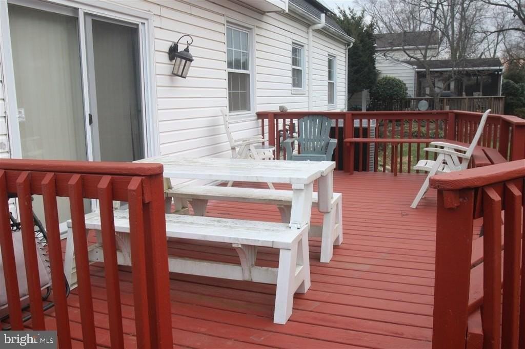 1724 Yale Pl - Photo 2 of 2
