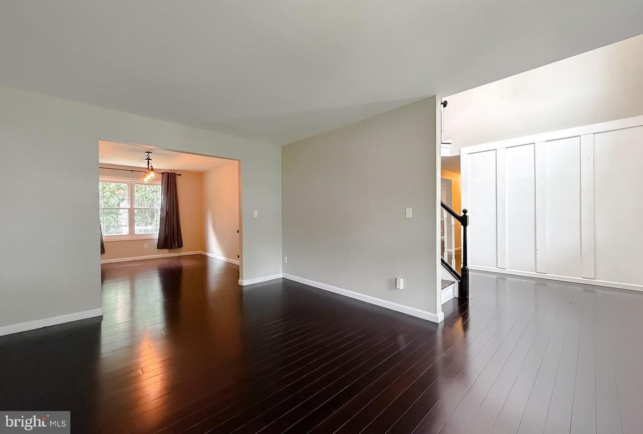 20797 Red Rose Ct - Photo 5 of 44