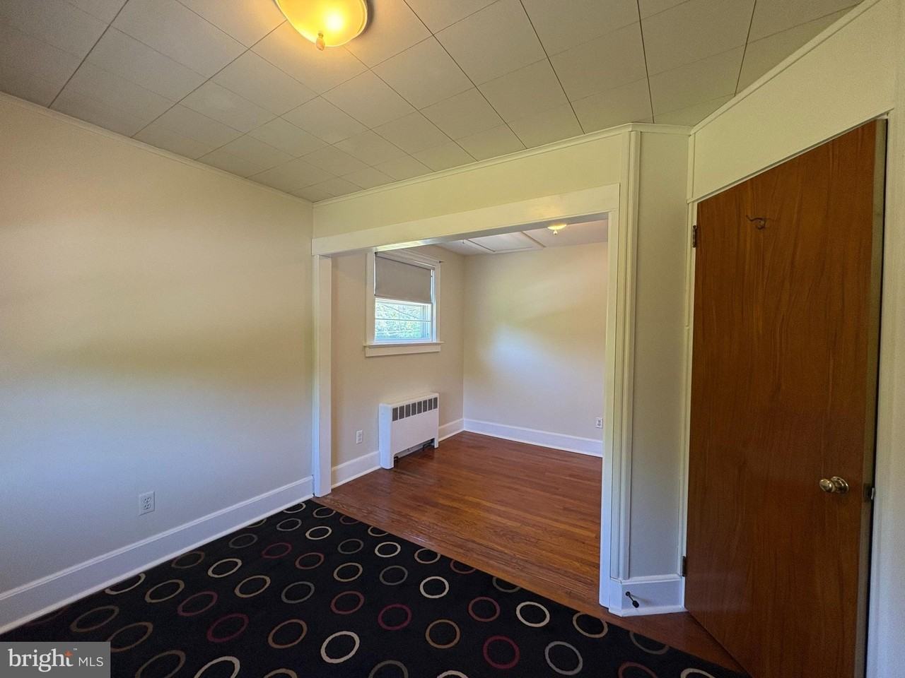 343 S Main St - Photo 3 of 15