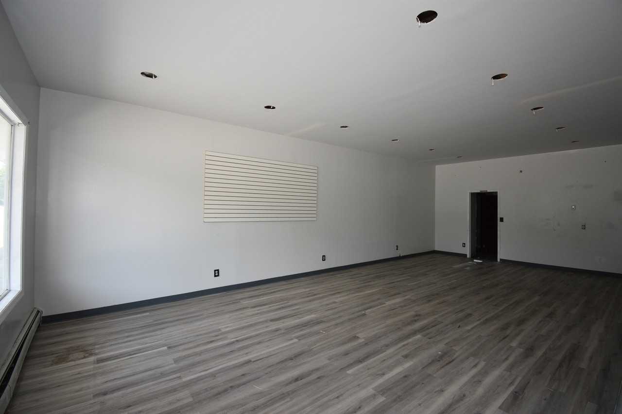 870 Violet AvenueUnit 8 #870-8 - Photo 5 of 19