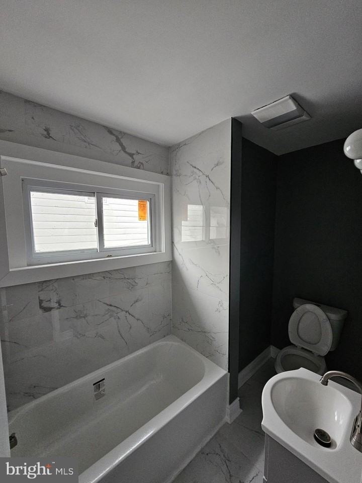 50 Old Lancaster Rd - Photo 7 of 20
