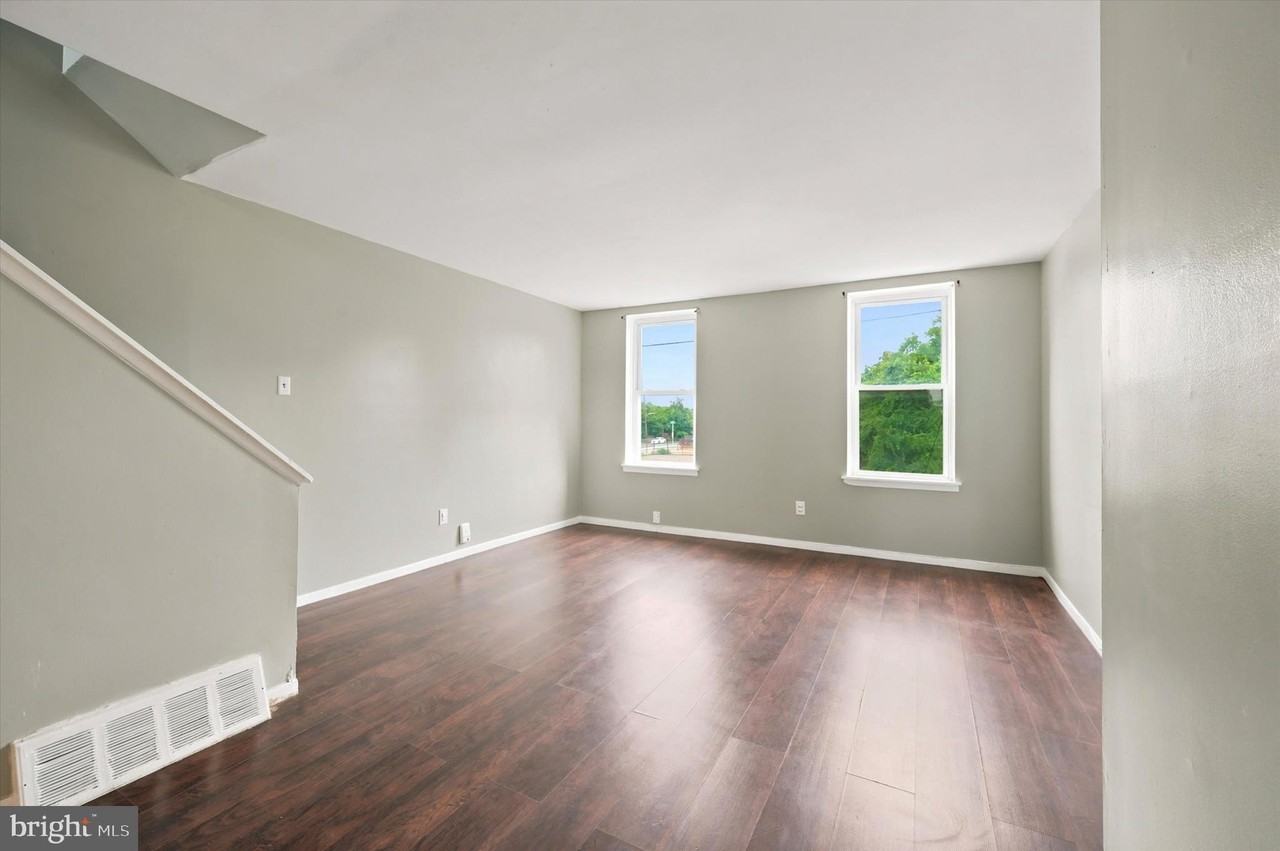 4815 Fairmount Ave #2 - Photo 2 of 18