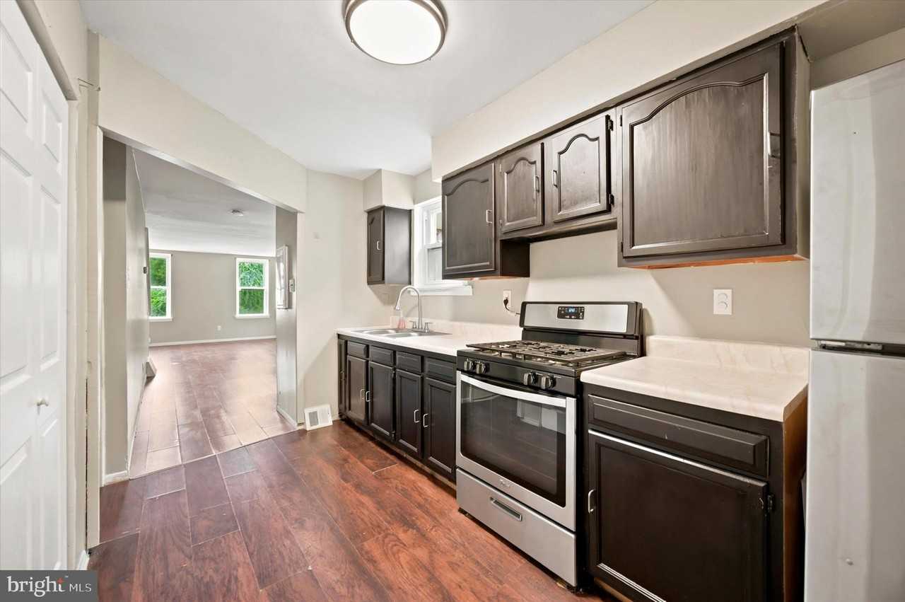4815 Fairmount Ave #2 - Photo 5 of 18