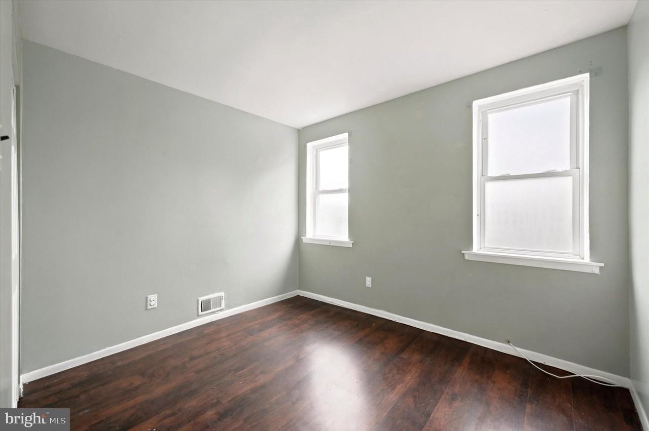 4815 Fairmount Ave #2 - Photo 7 of 18