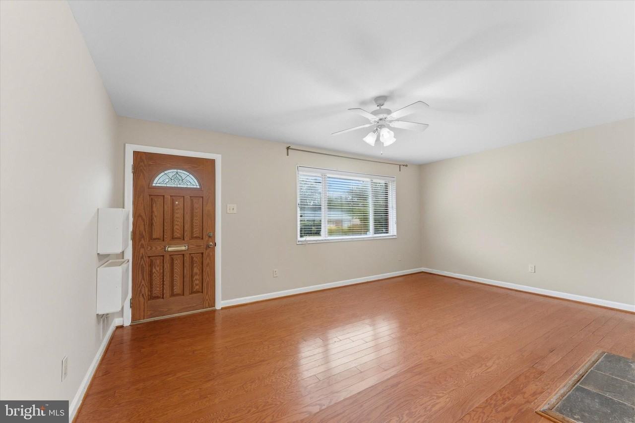 6210 Dana Ave - Photo 5 of 41
