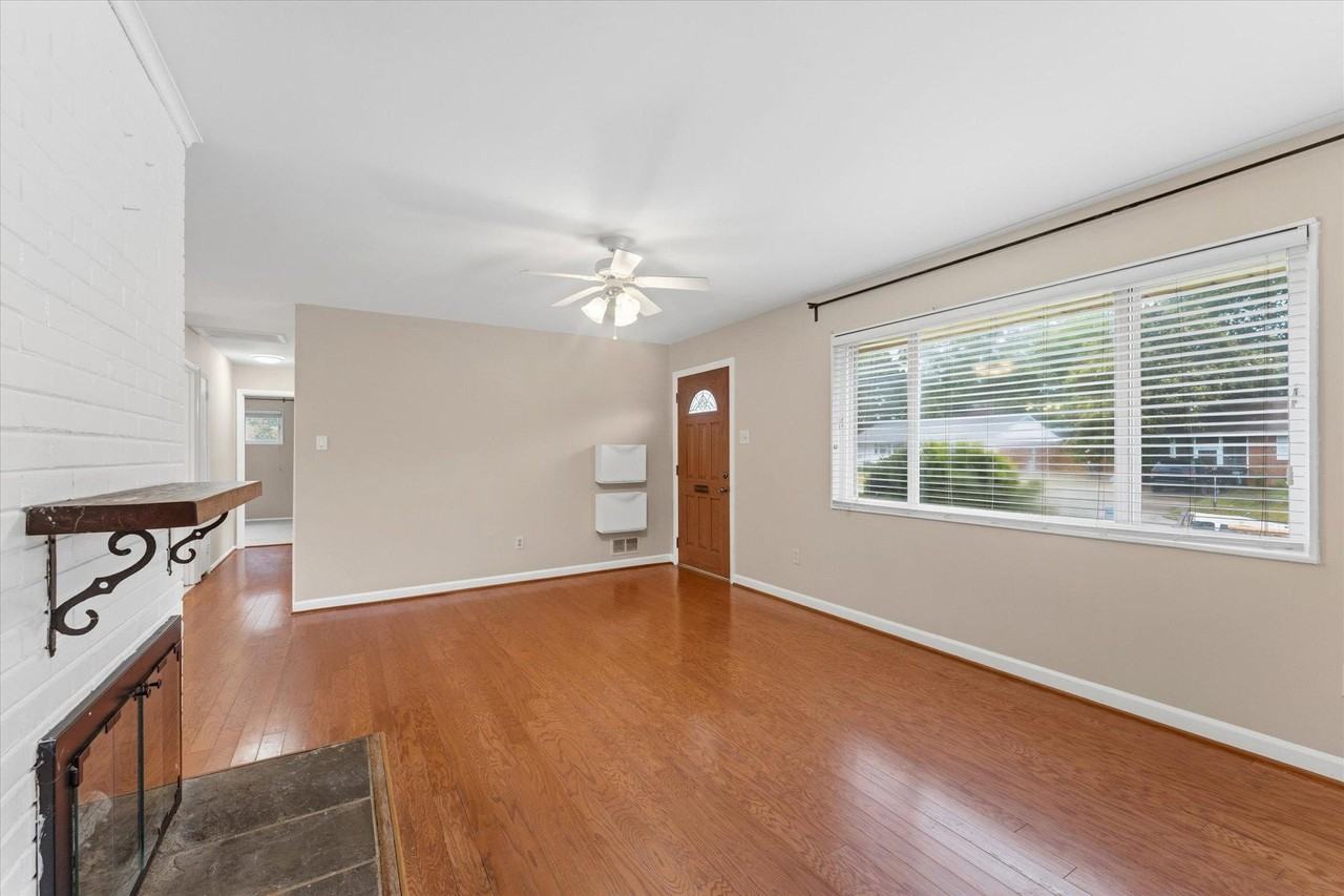 6210 Dana Ave - Photo 7 of 41