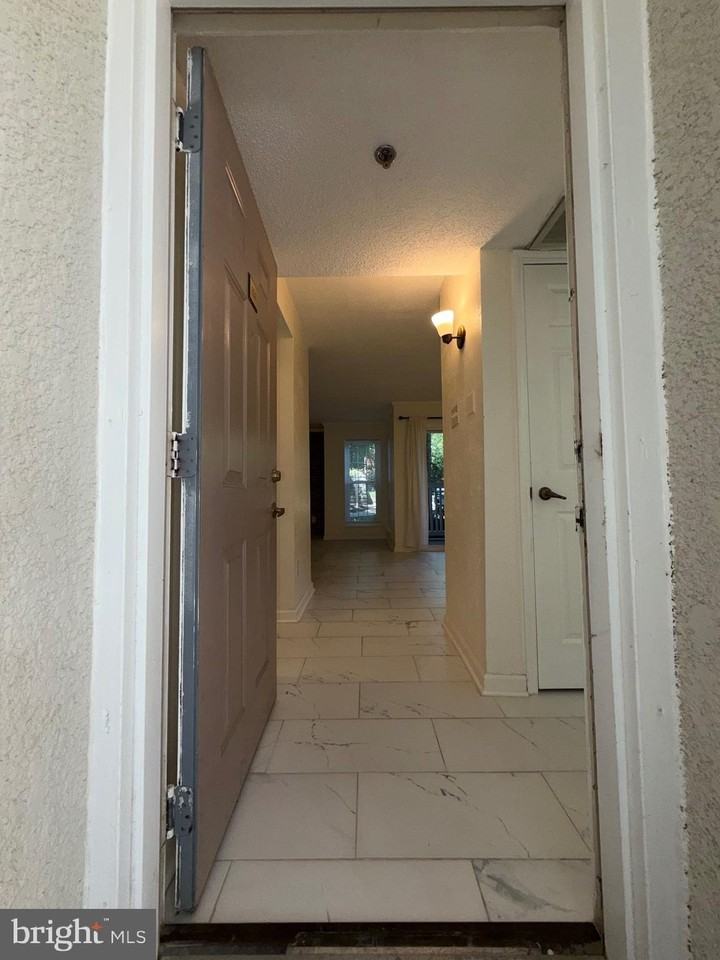 1504 Lincoln Way #123 - Photo 3 of 34
